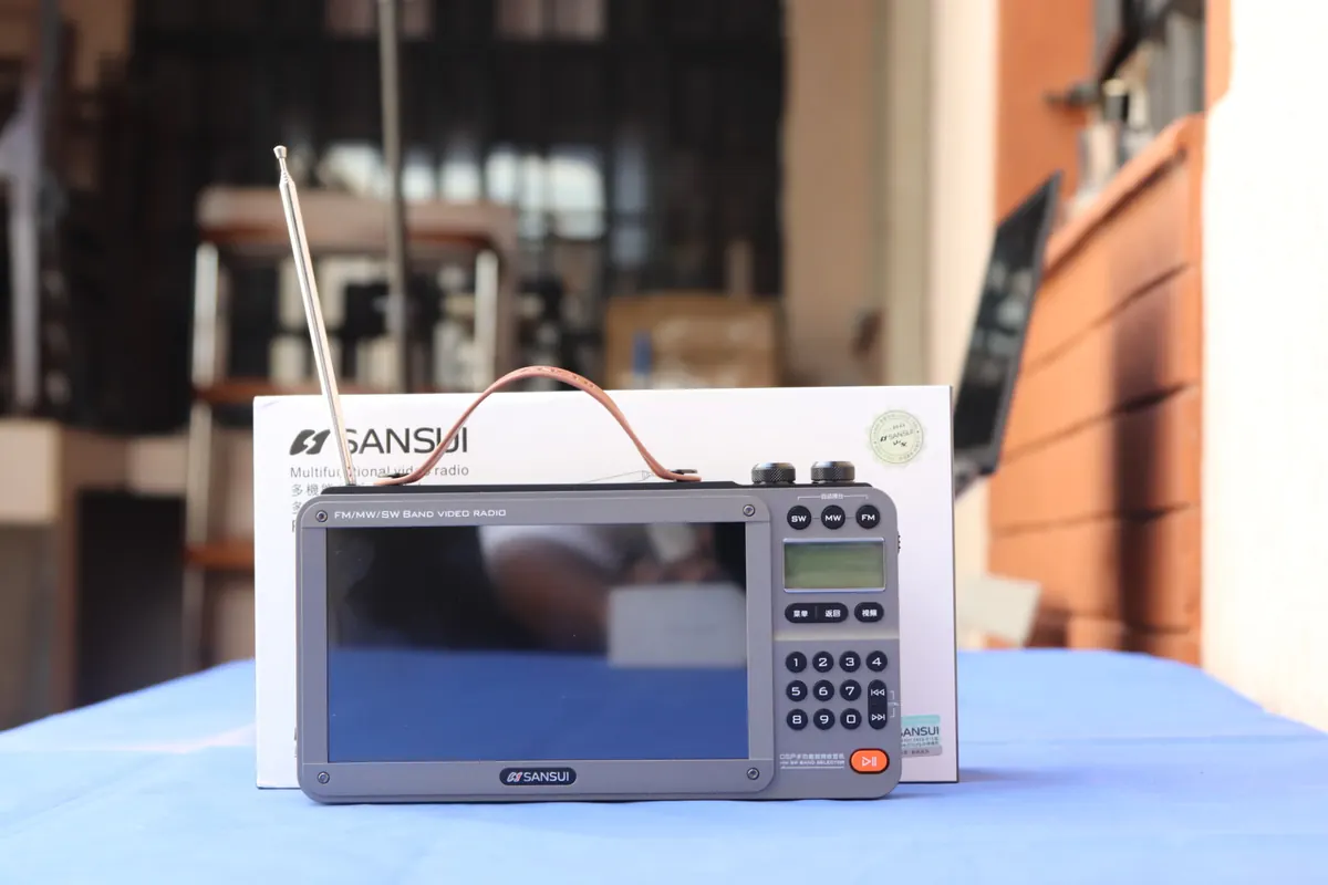 SANSUI Video Radio